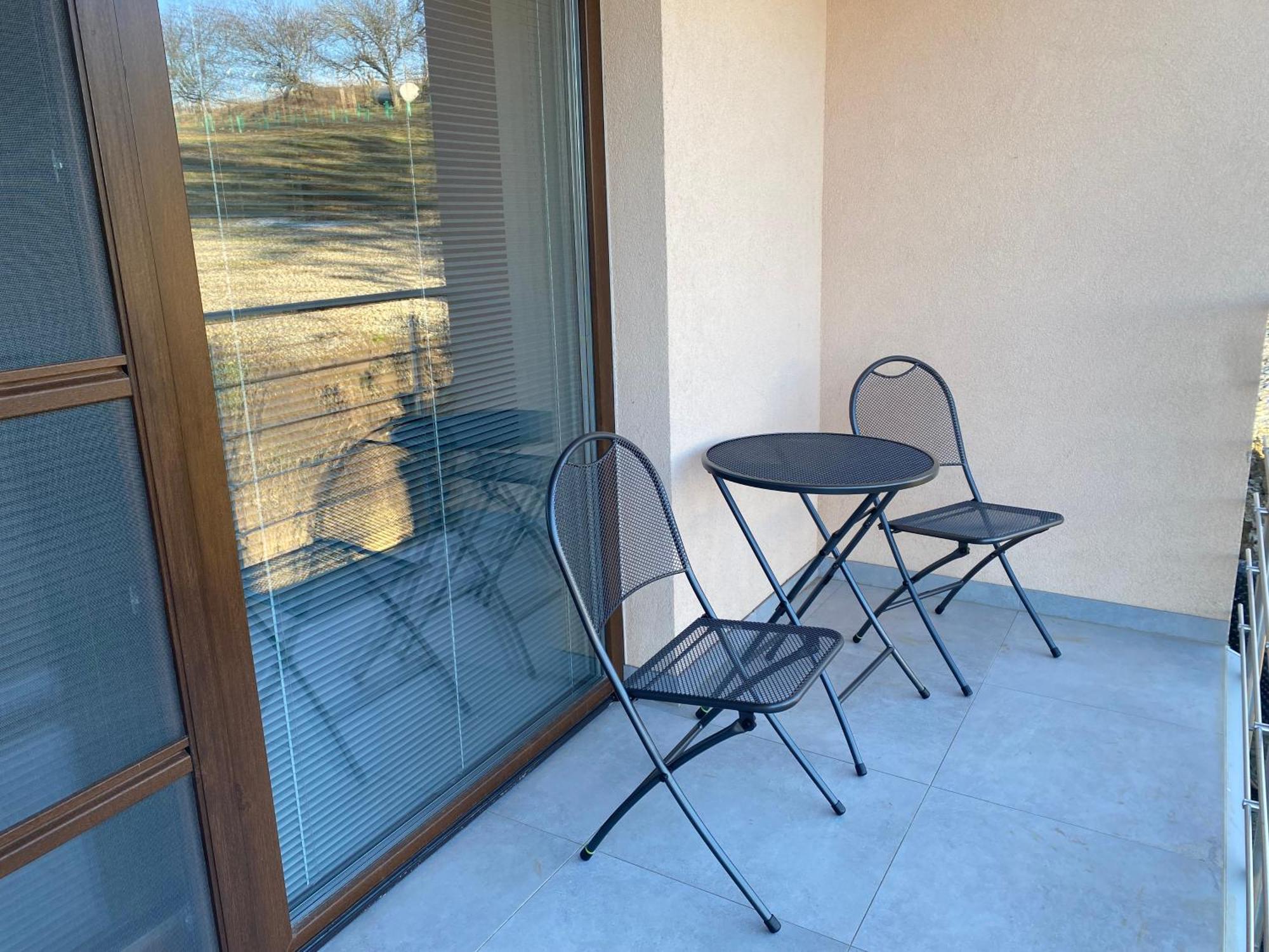 פבלוב Apartman Pod Palavskymi Vrchy מראה חיצוני תמונה